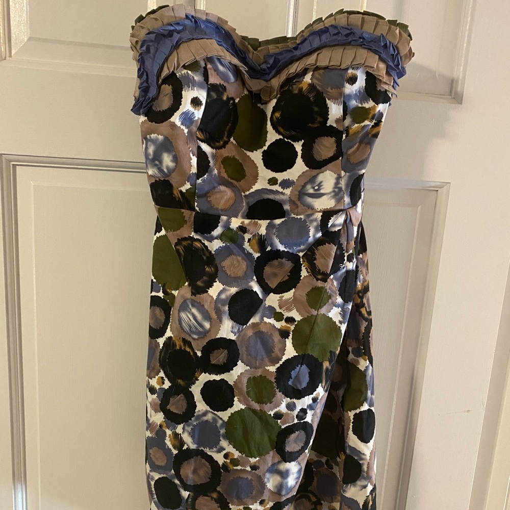 Boutique minidress strapless